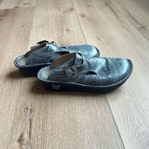 Women’s Allegria slip-ons